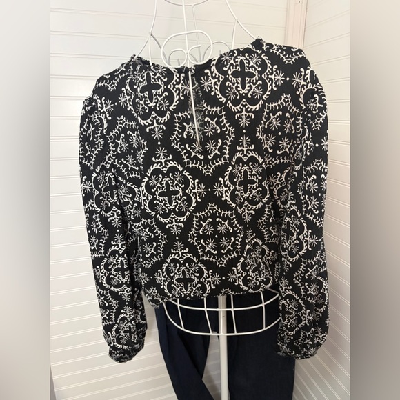 LOFT Black and White Ornate Blouse - Picture 7 of 11